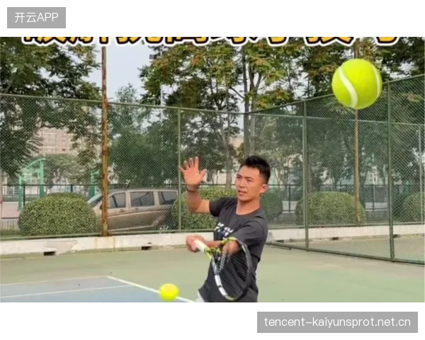 羽毛球后场挑高球：巧妙逼退对手的制胜绝招